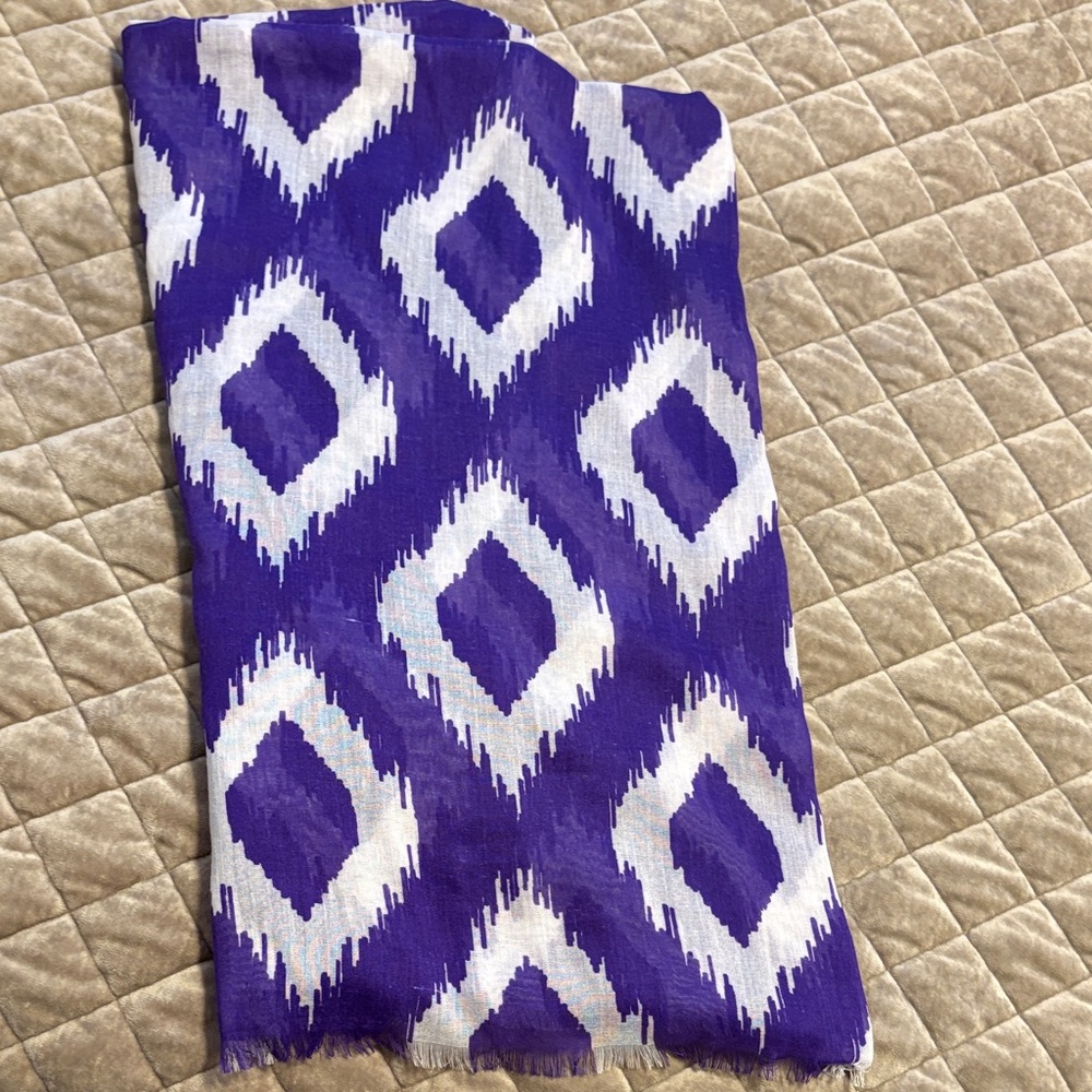 Purple and White Geometric Scarf